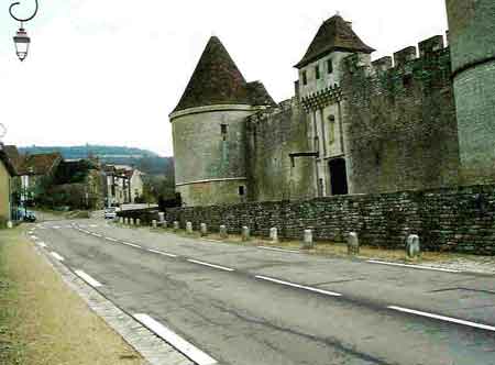 posanges_chateau450.jpg